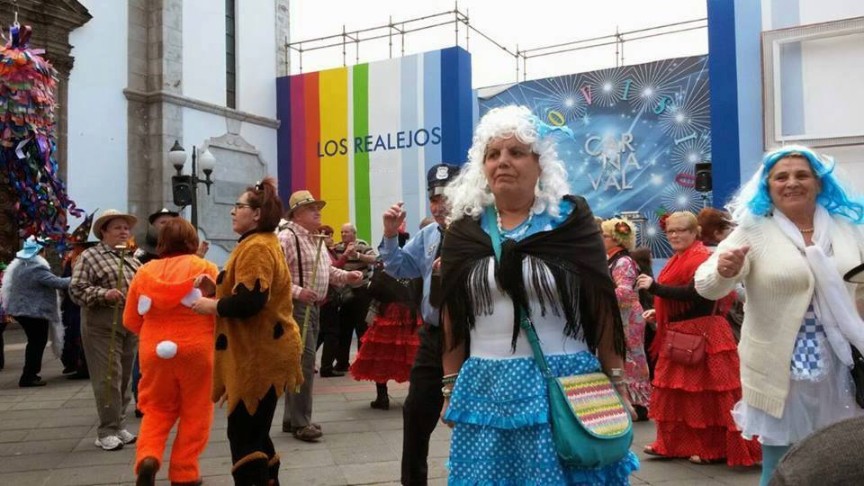 Los Realejos acoge este jueves el III Encuentro Carnavalero de Mayores del Norte en la plaza de San Agustín