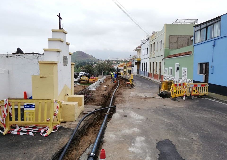 La sustitución de la red de abastecimiento de agua en La Carrera y El Jardín producirá cortes en el suministro