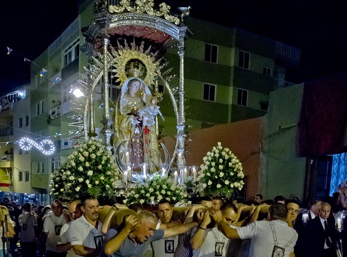 La Virgen del Carmen de Los Realejos protagoniza este martes la primera de las cuatro procesiones de esta edición