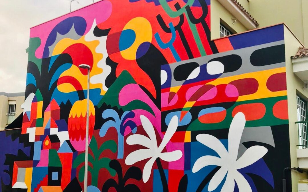 El artista francés 3ttman diseña y colorea una nueva obra mural en las calles realejeras