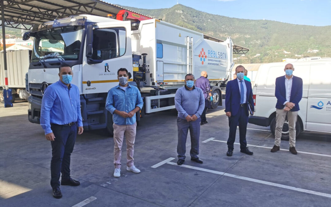 Los Realejos estrena un nuevo camión para el servicio municipal de recogida selectiva de envases ligeros