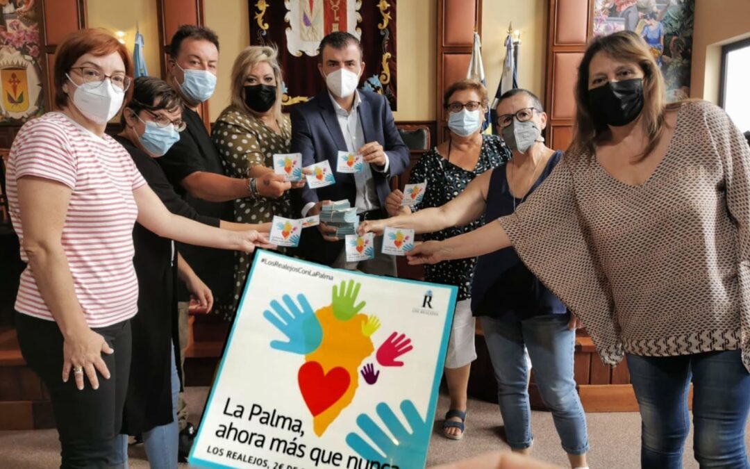 Las pegatinas solidarias de Los Realejos con La Palma se traducen en un mes en una recaudación de 16.439,92 euros