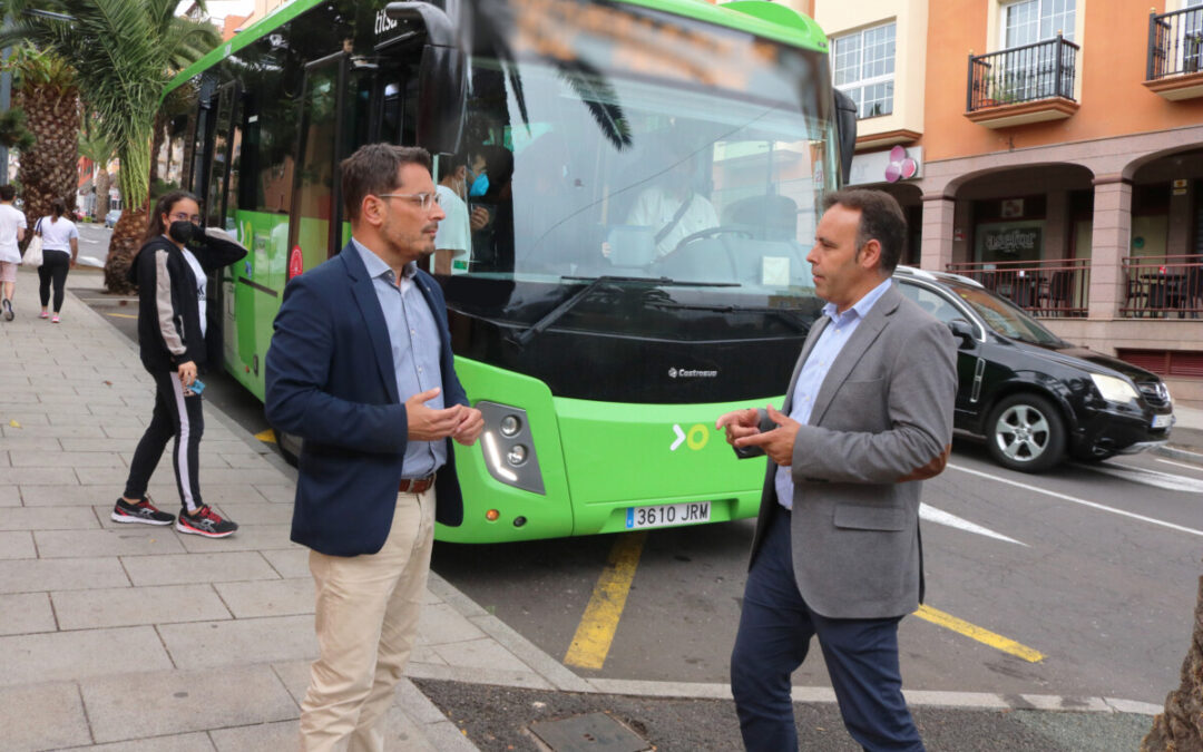 La guagua 546 inició este lunes sus traslados a la playa de El Socoro hasta el 11 de septiembre sumándose a los de la 330