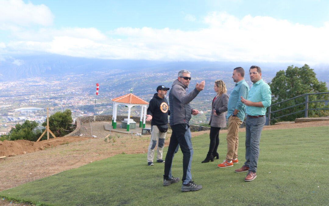 Se inician las obras de la nueva pista de despegue de parapentes en La Corona