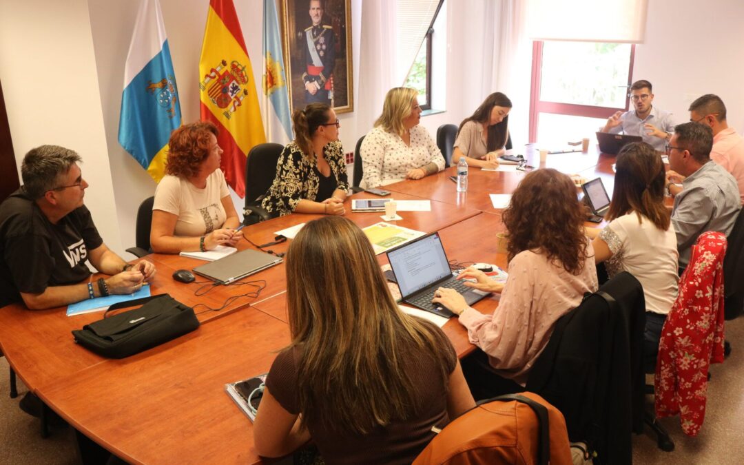 Ayuntamiento y colegios públicos acuerdan y definen prioridades para los próximos meses