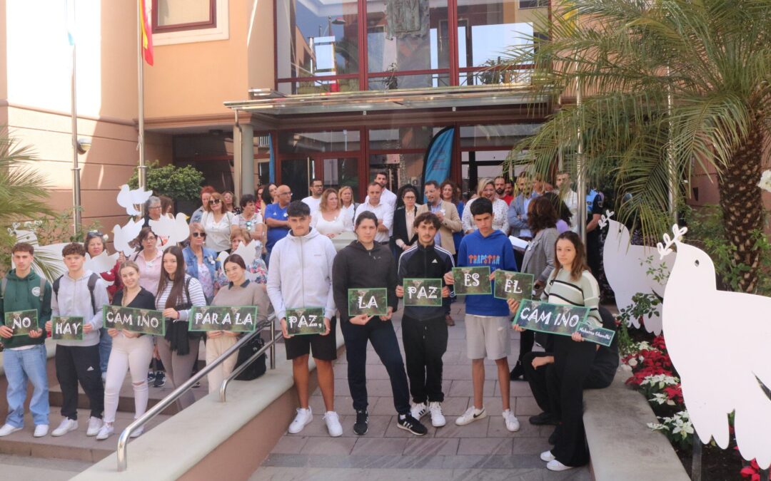 Entidades sociales y comunidad educativa de Los Realejos unidas por la paz y la no violencia