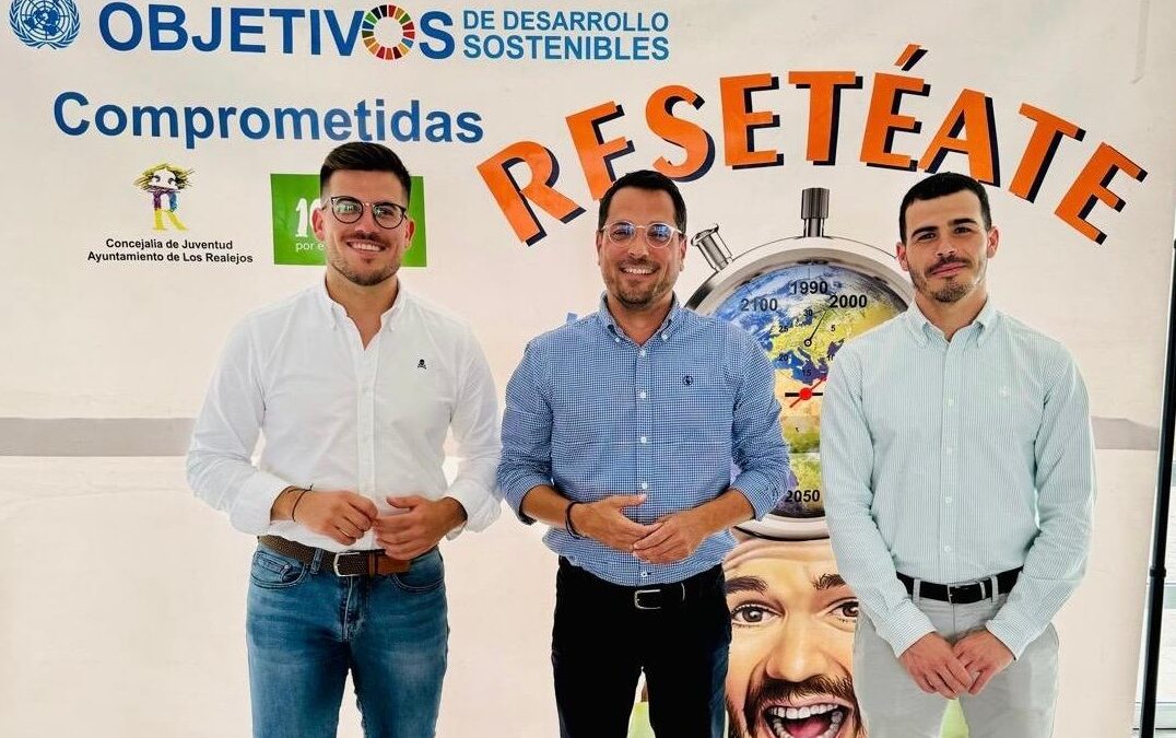 La feria ‘Resetéate’ de Los Realejos recibe a más de 400 alumnos del municipio en la Casa del Emprendedor