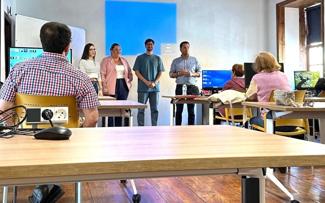 3ª edición de ‘Mayor.es’ para la alfabetización digital de mayores de 64 años