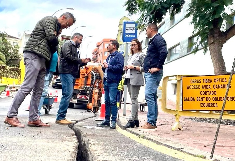 El Ayuntamiento de Los Realejos quedará conectado al anillo insular de fibra óptica